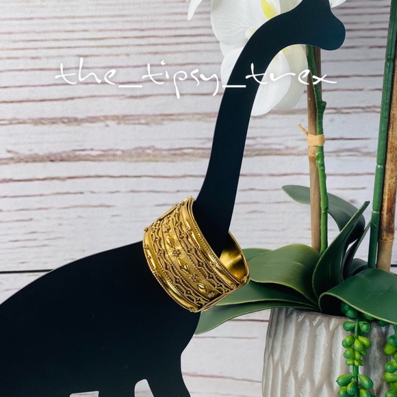 None Jewelry - Bohemian Brass and Wire Accented Wide Cuff Bracelet